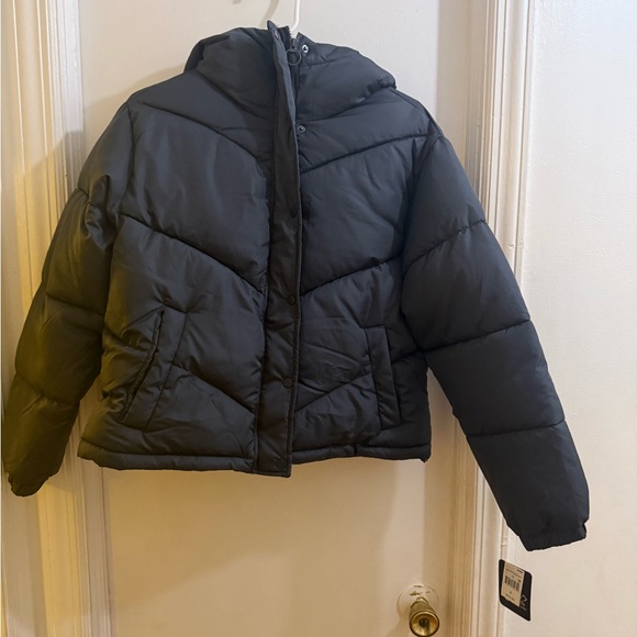 Women's Black Puffer Jacket - Picture 1 of 4